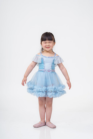 ELLIE TAN