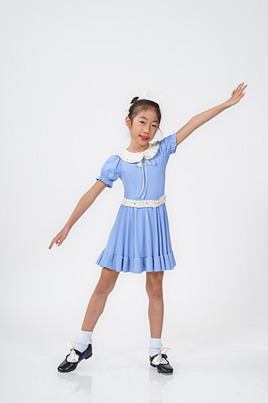 EVELYN TAM
