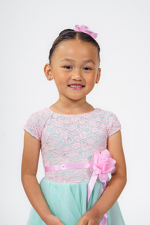 ZOELLE XIONG