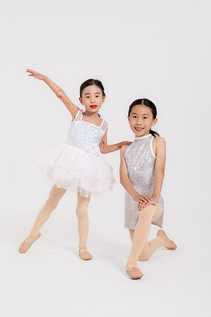 KATHERINE WONG & CLAIRE WONG