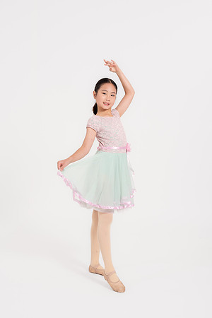 KARINA CHEN