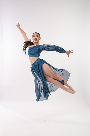 Adelyn Kwong