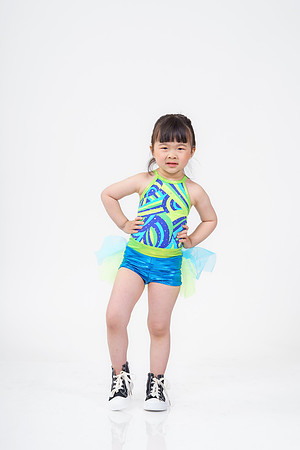 ELLIE TAN